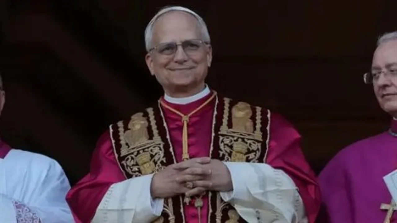 تقنية الذكاء الاصطناعي.. الفاتيكان يبدأ توفير خدمة الترجمة الفورية خلال القداسات بـ 8 لغات